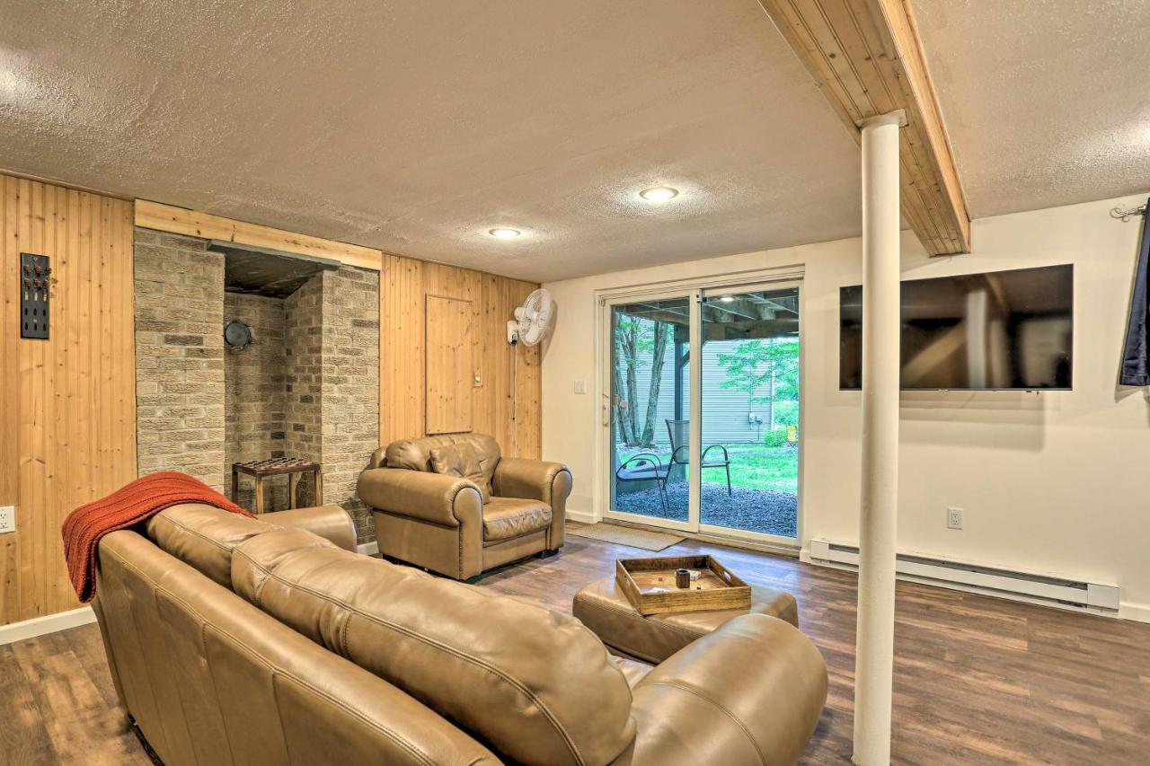Serene Emerald Lakes Escape with Deck&Large Yard! Long Pond Exterior foto