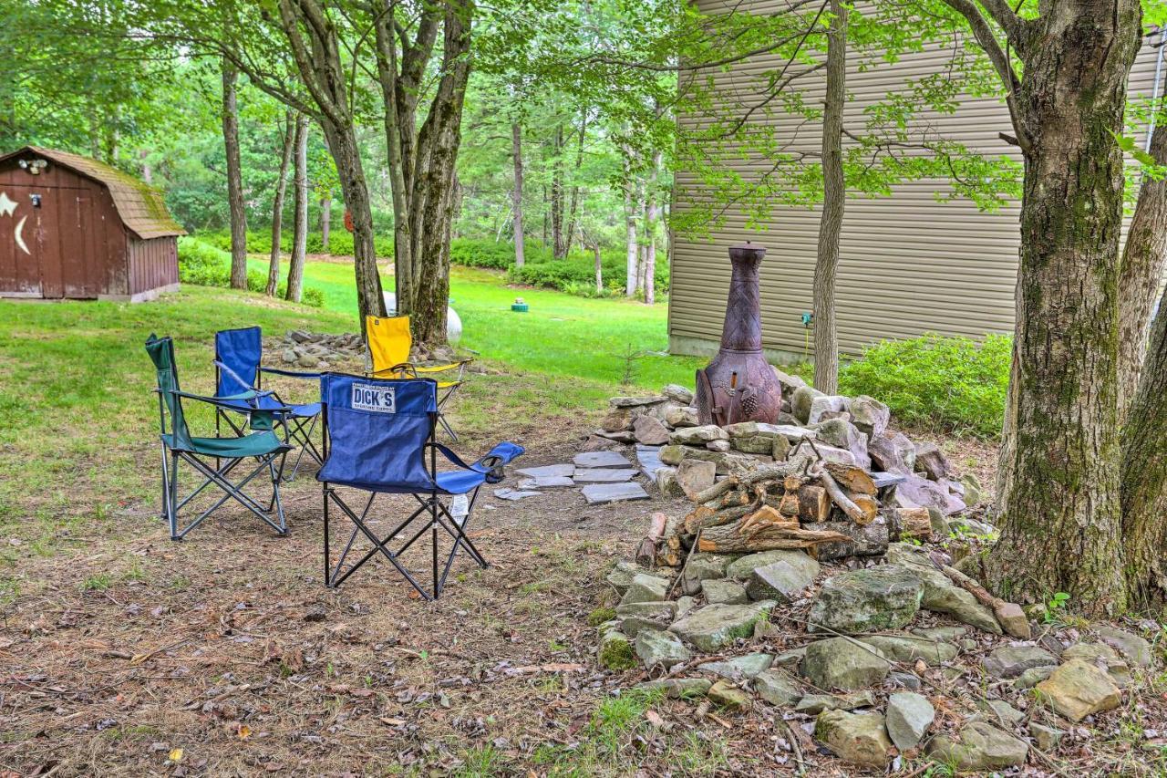 Serene Emerald Lakes Escape with Deck&Large Yard! Long Pond Exterior foto