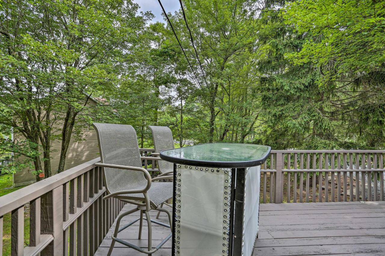 Serene Emerald Lakes Escape with Deck&Large Yard! Long Pond Exterior foto