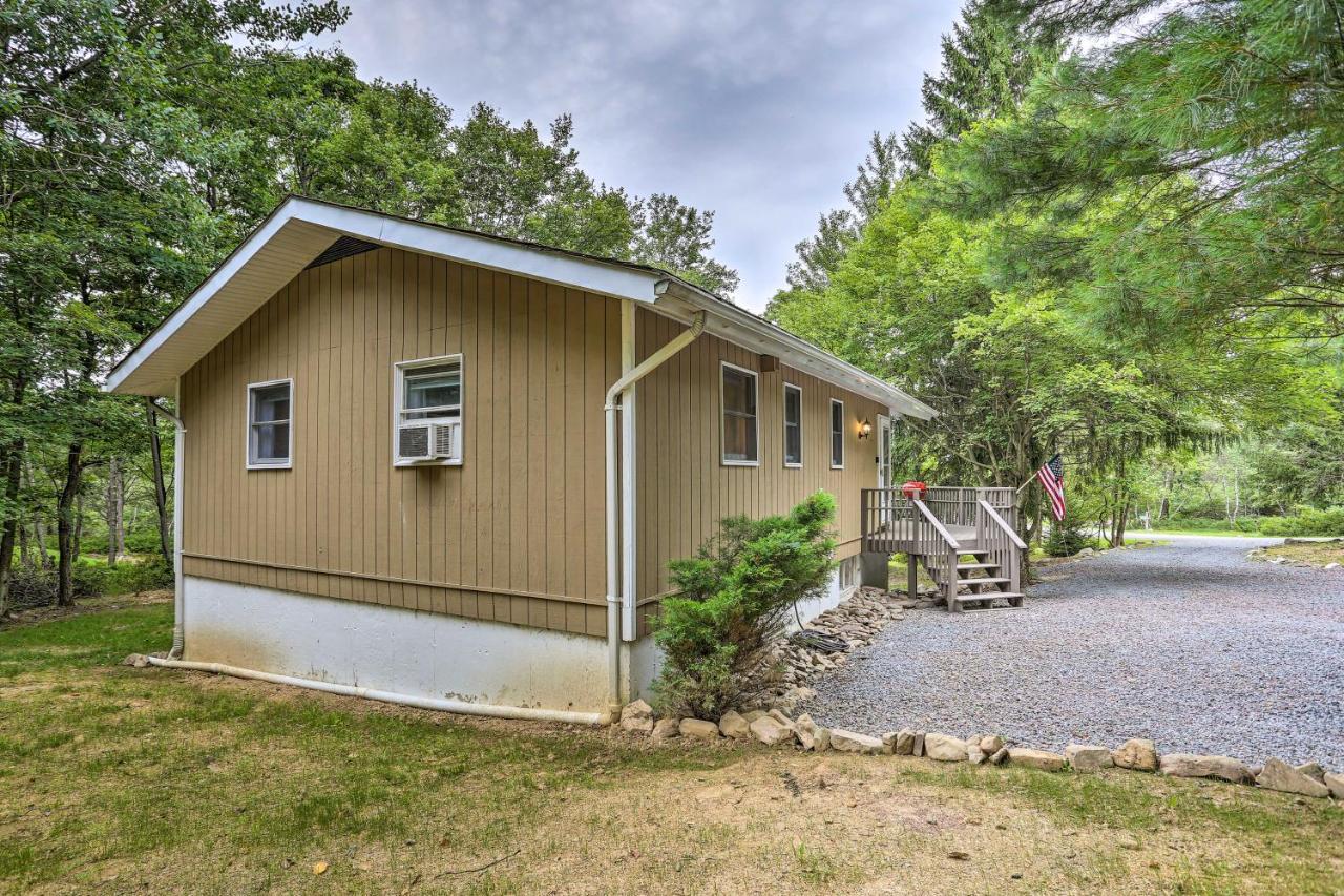 Serene Emerald Lakes Escape with Deck&Large Yard! Long Pond Exterior foto